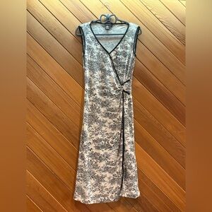 BCBGMaxAzria Black and Cream Floral Maxi Dress